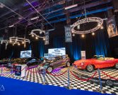 במות לתצוגת רכבים